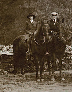 Edgar Kaufmann and his wife Liliane rode horses
along the Mill Run trails.